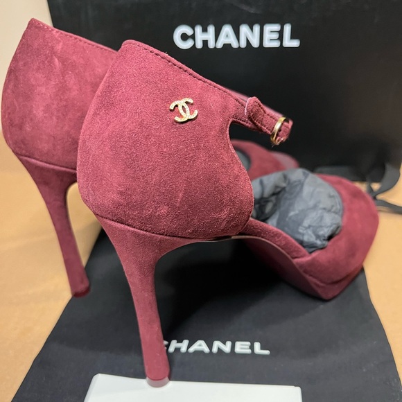 Authentic Chanel Suede Kidskin Sandals size 38.5 - Picture 15 of 15
